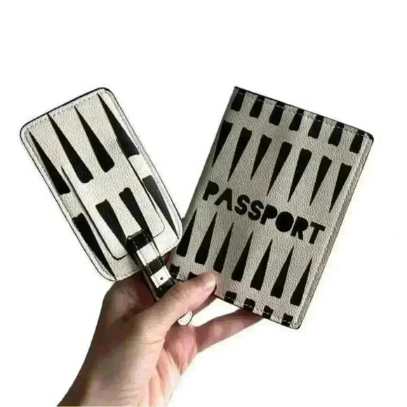 Indigo Black and White Graphic Cute Unisex  Travel Passport Holder and Bag Tag - Picture 1 of 7